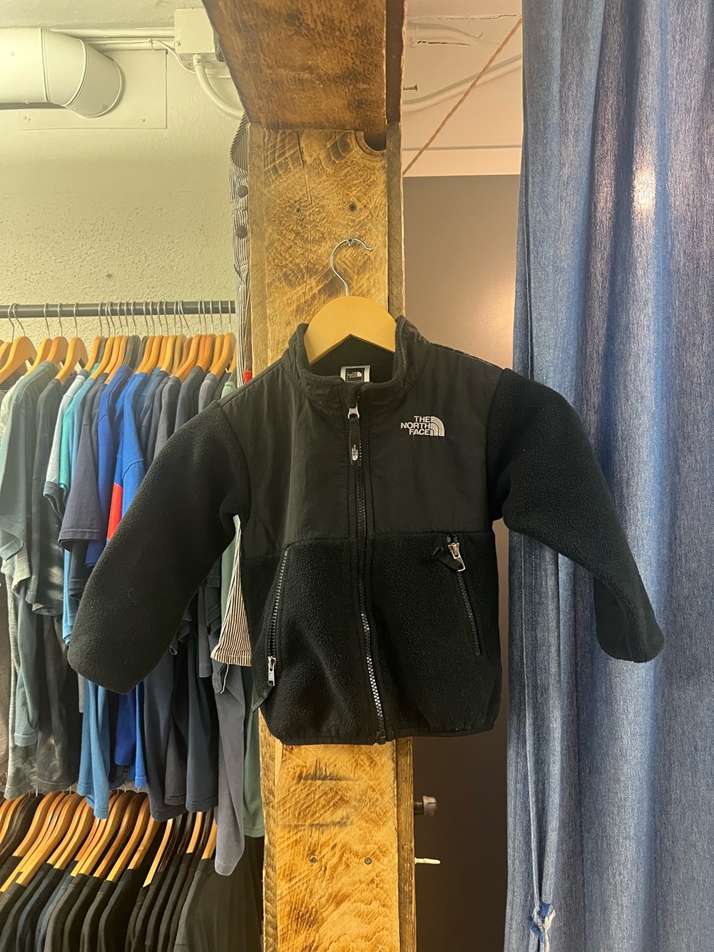 The North Face Kids Black Fleece Jacket